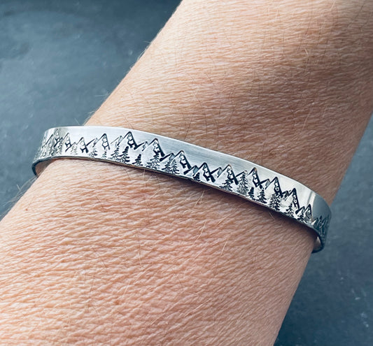 Mountain View Cuff
