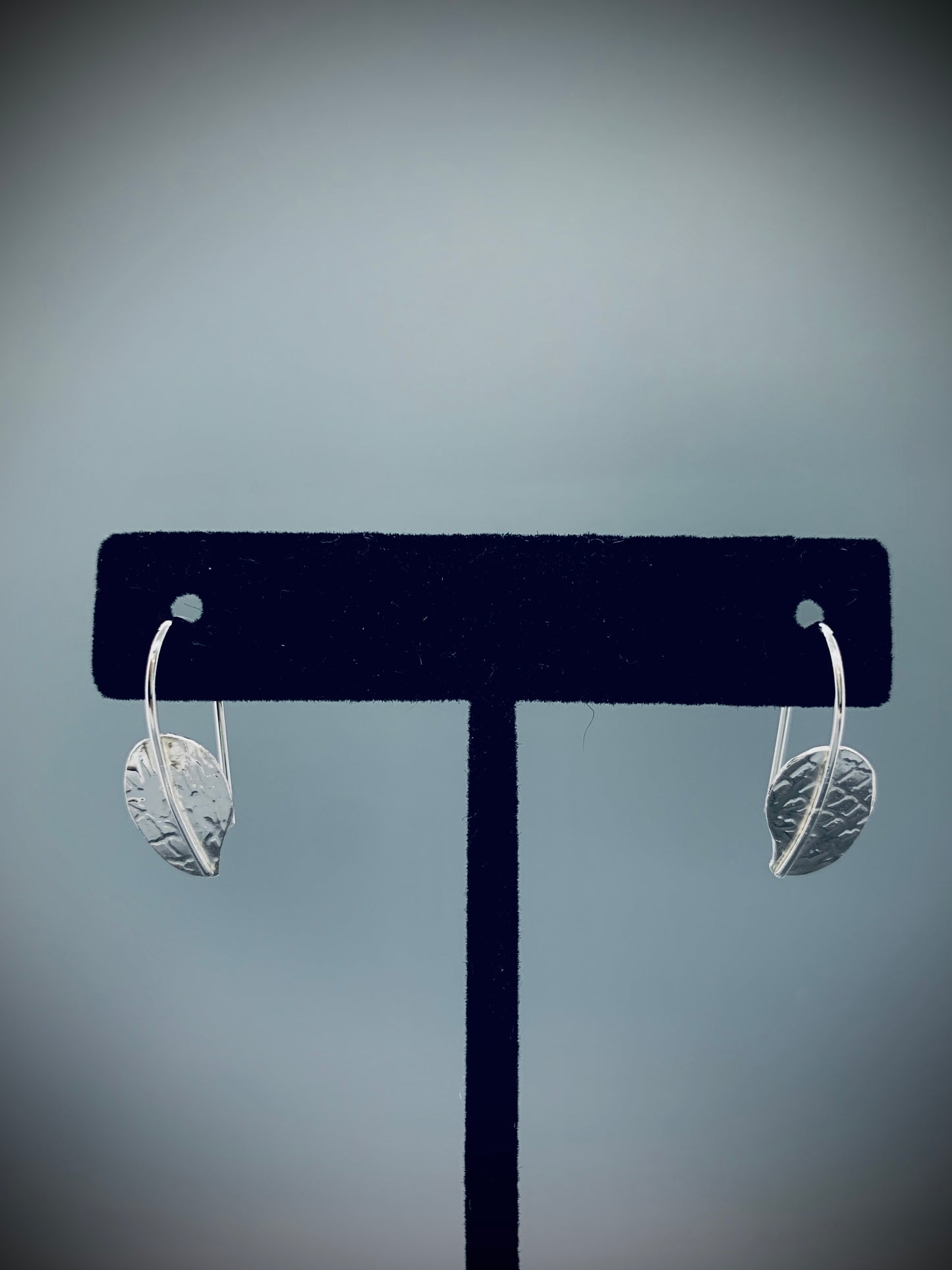 Leaf earrings