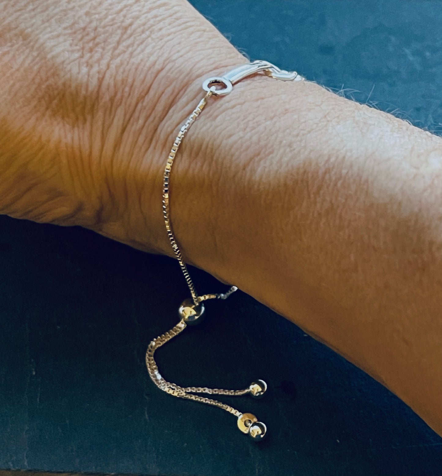Threaded adjustable Bracelet