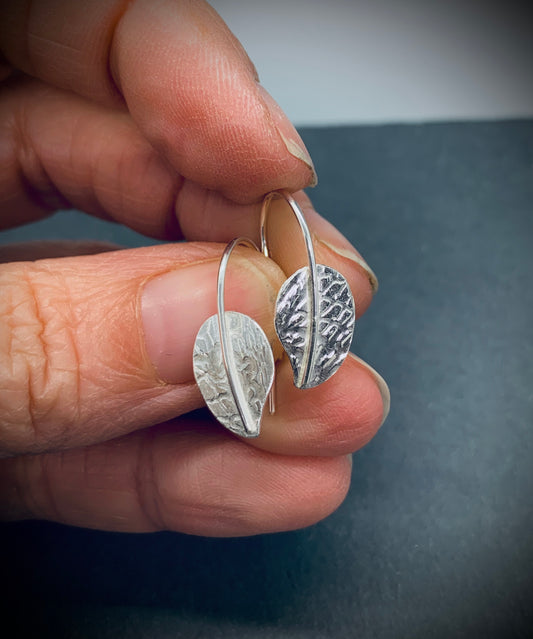 Leaf earrings