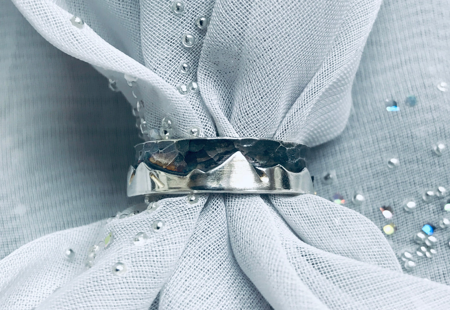 Mountain Range band Ring