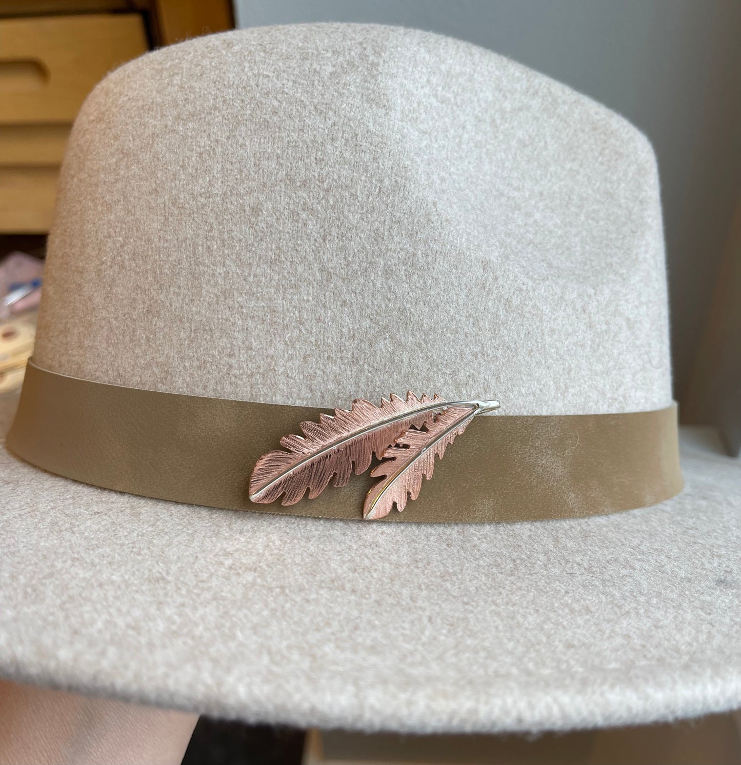 Copper feather Hat Clip